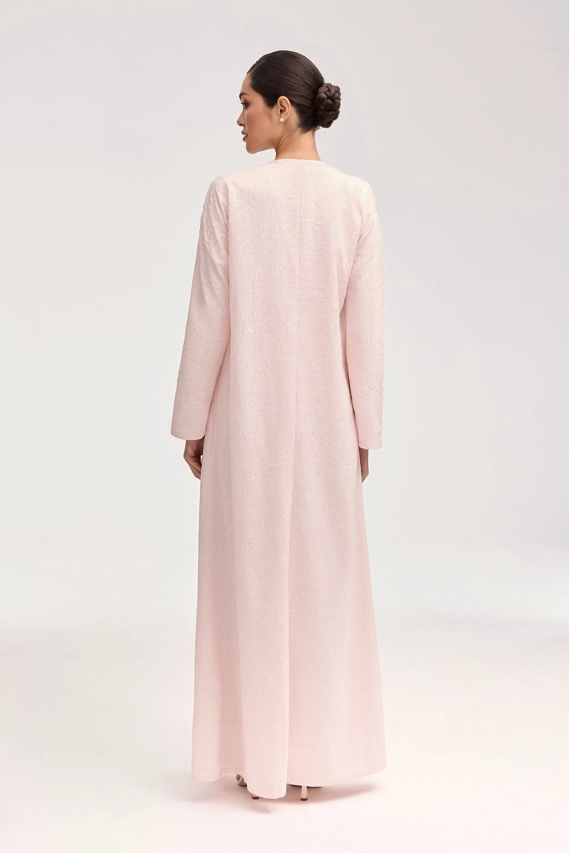 Malak Embroidered Open Abaya - Dusty Pink