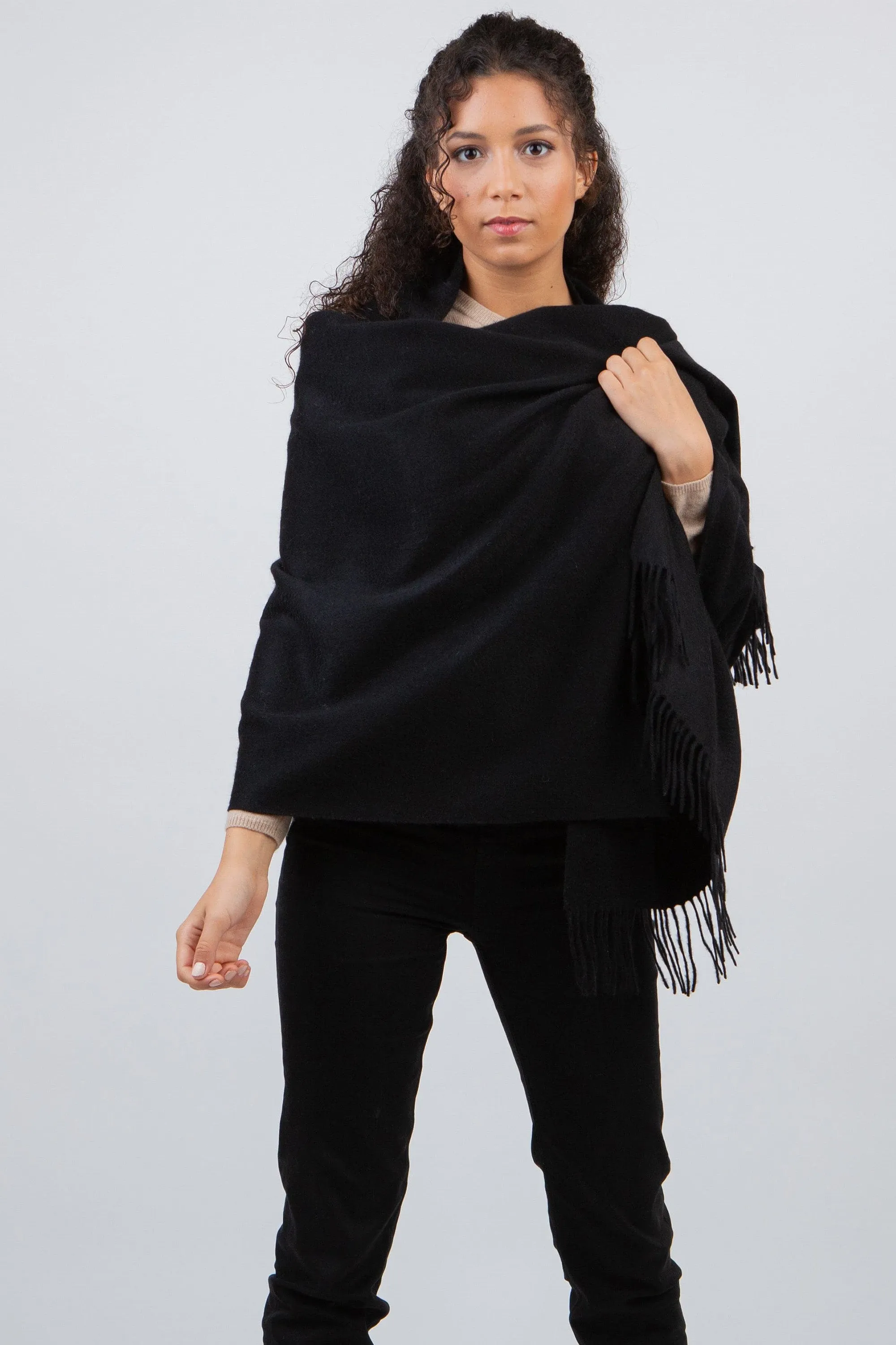 Solid Lambswool Stole - Black